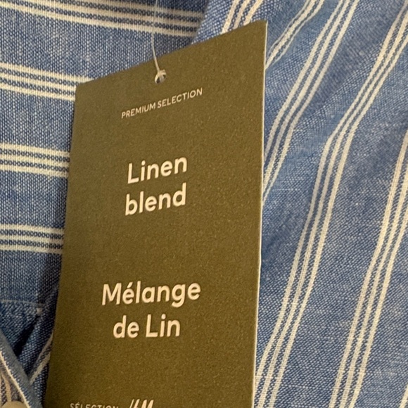 H&M Blue and White Vertical Stripe Button-Down Shirt - Picture 4 of 8